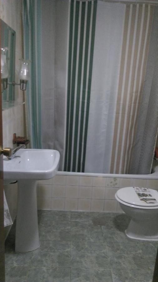 Piso Muy Amplio En Malaga . Apartment Luaran gambar